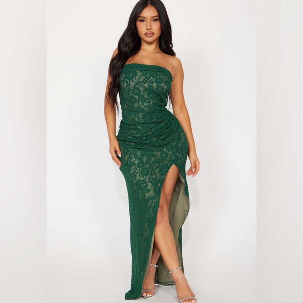 Fashion Nova Lace Hunter Green Maxi Dress!